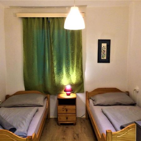 Eszterhazy Guesthouse Vác Εξωτερικό φωτογραφία